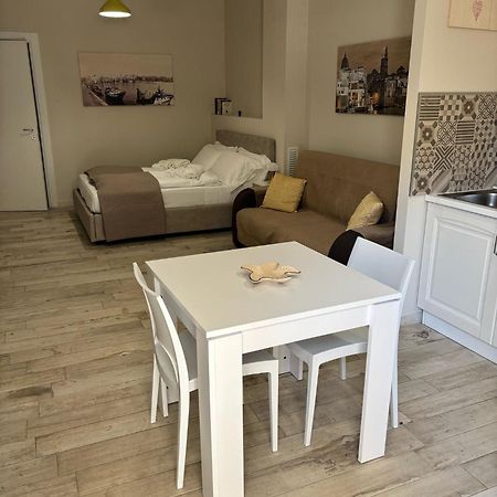 Appartamento Con Patio Monopoli Zewnętrze zdjęcie